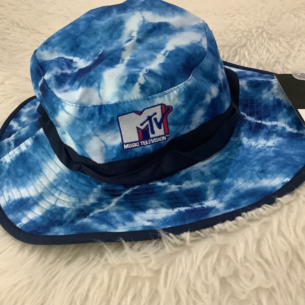 MTV blue tie dye summer beach Bucket Hat new with tag